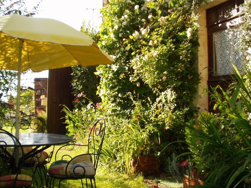 Gite De La Galaisiere Preaux  Exterior foto